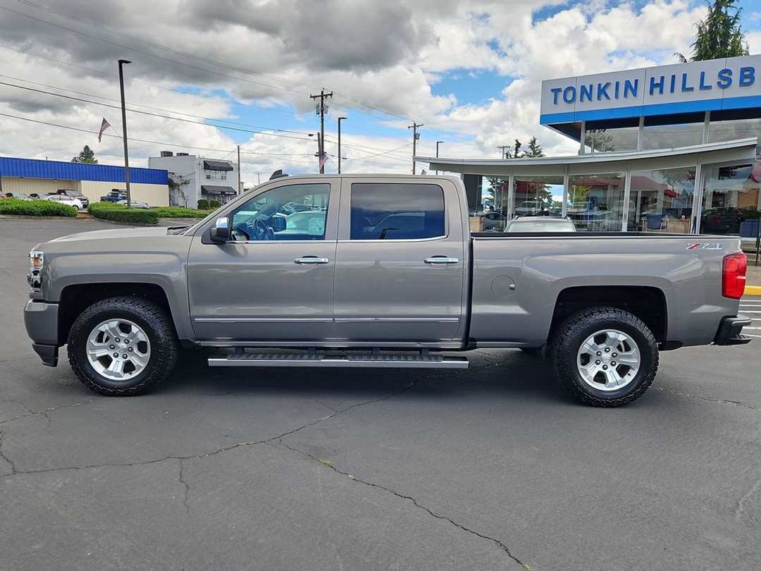 2017 Chevrolet Silverado 1500 LTZ - Image 3