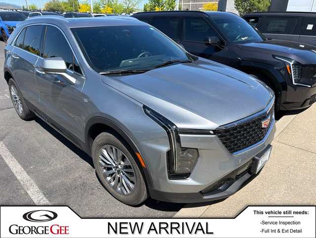 2025 Cadillac Xt4 Premium Luxury