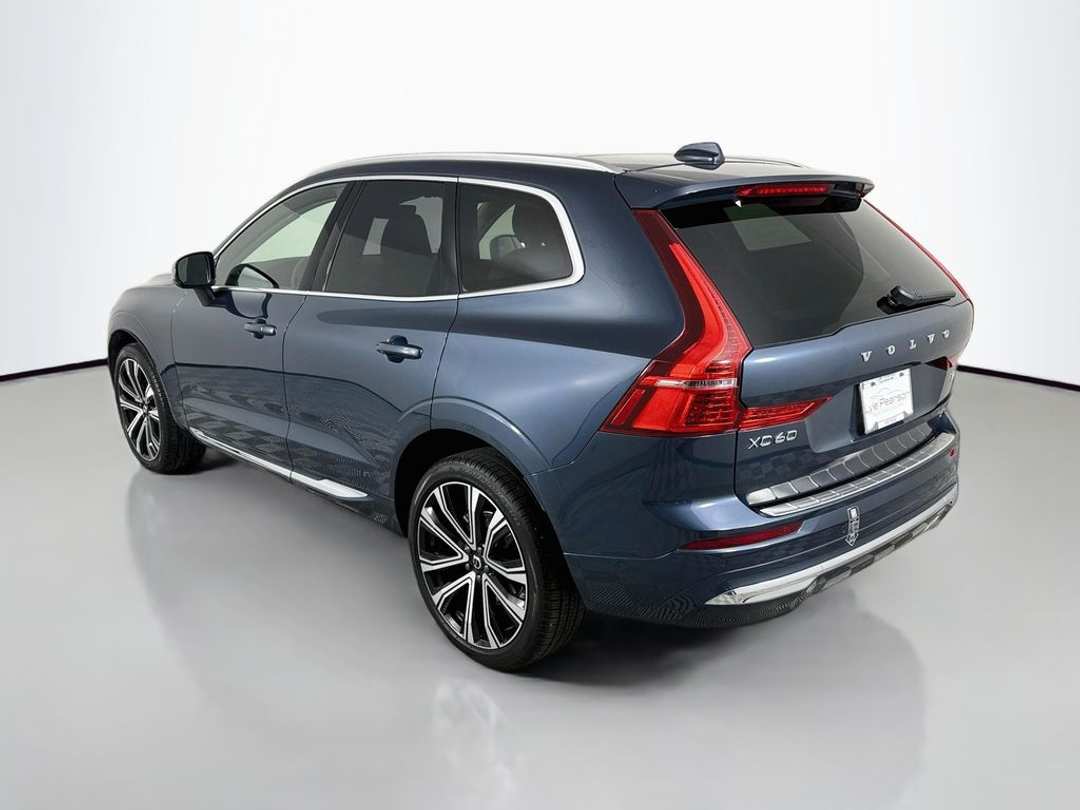 2023 Volvo Xc60 B5 Ultimate Bright Theme - Image 3