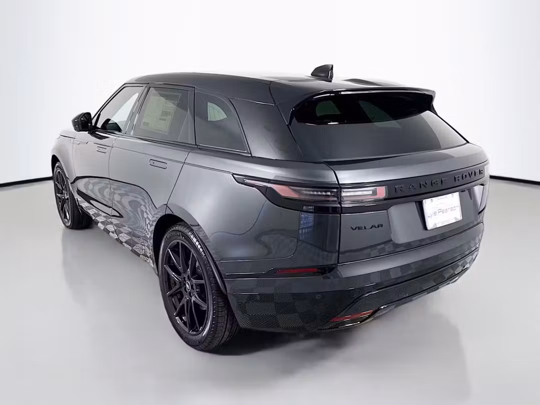 2026 Land Rover Range Rover Velar Dynamic SE - Image 3