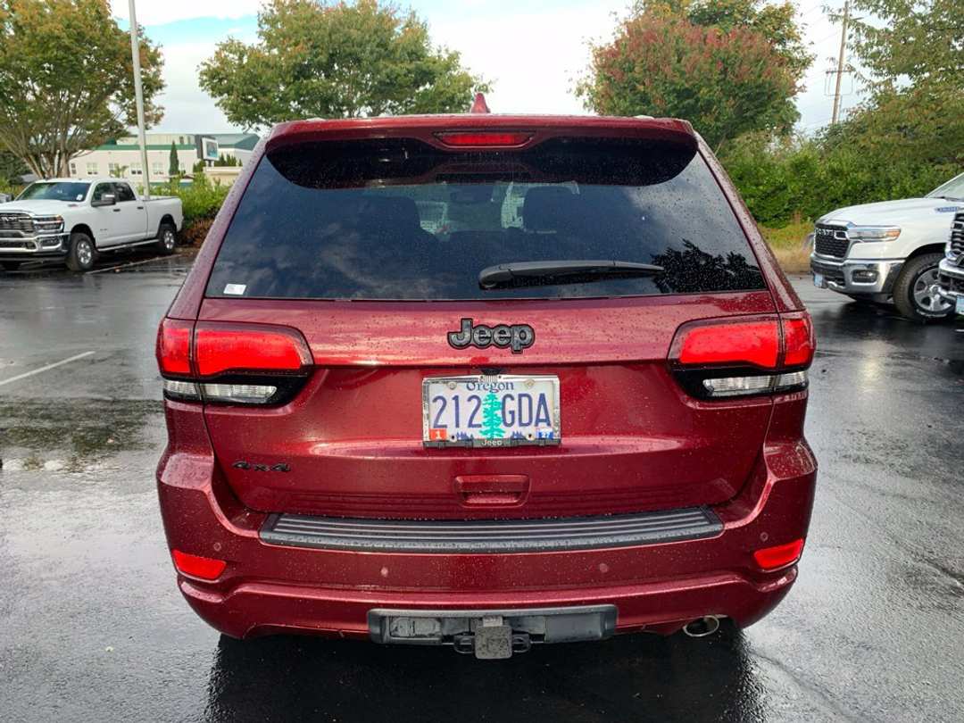 2022 Jeep Grand Cherokee Wk Laredo X - Image 3