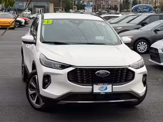 2023 Ford Escape Hybrid Platinum