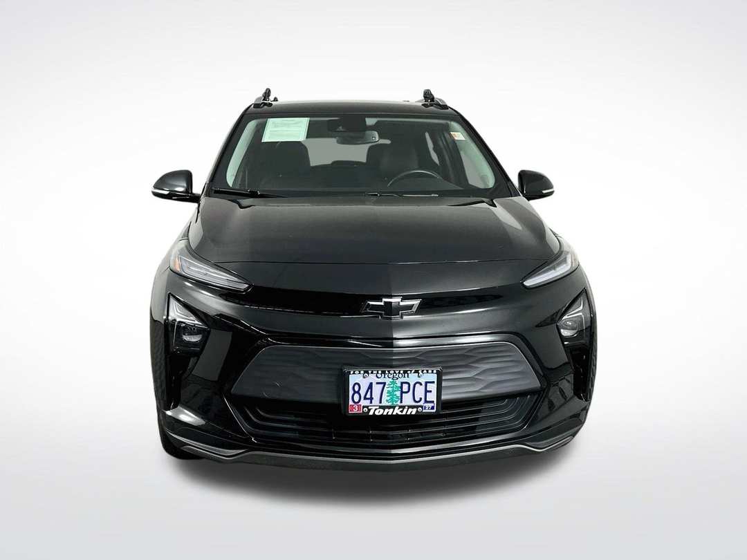 2023 Chevrolet Bolt Euv LT - Image 2