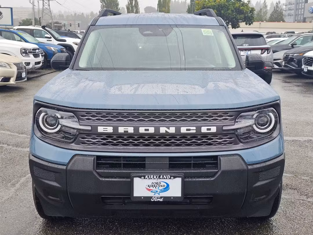 2025 Ford Bronco Sport Big Bend - Image 2