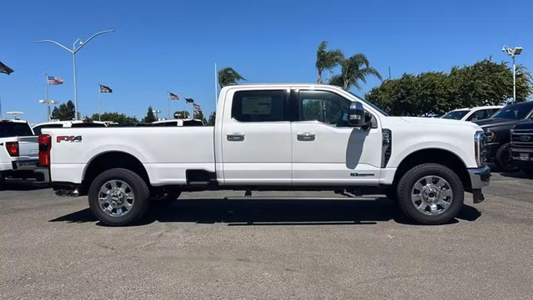 2026 Ford F-250Sd Lariat - Image 2