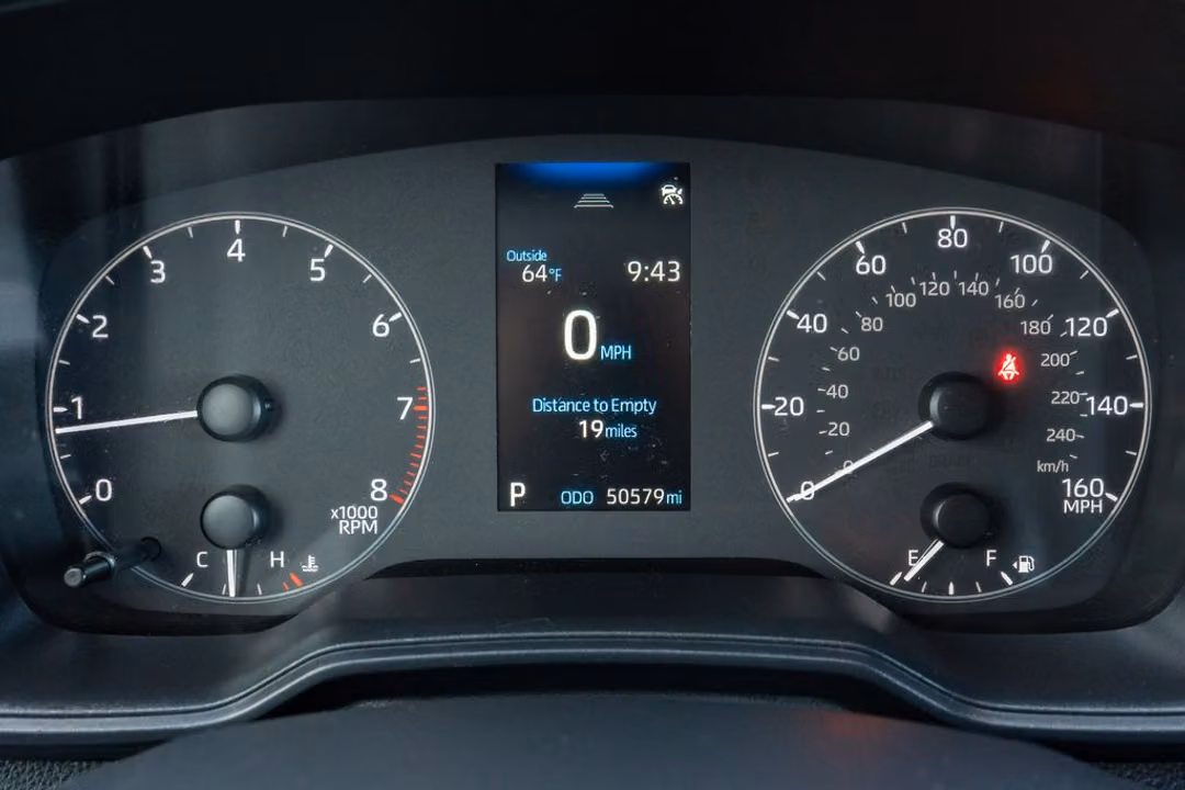2024 Toyota Corolla LE - Image 3