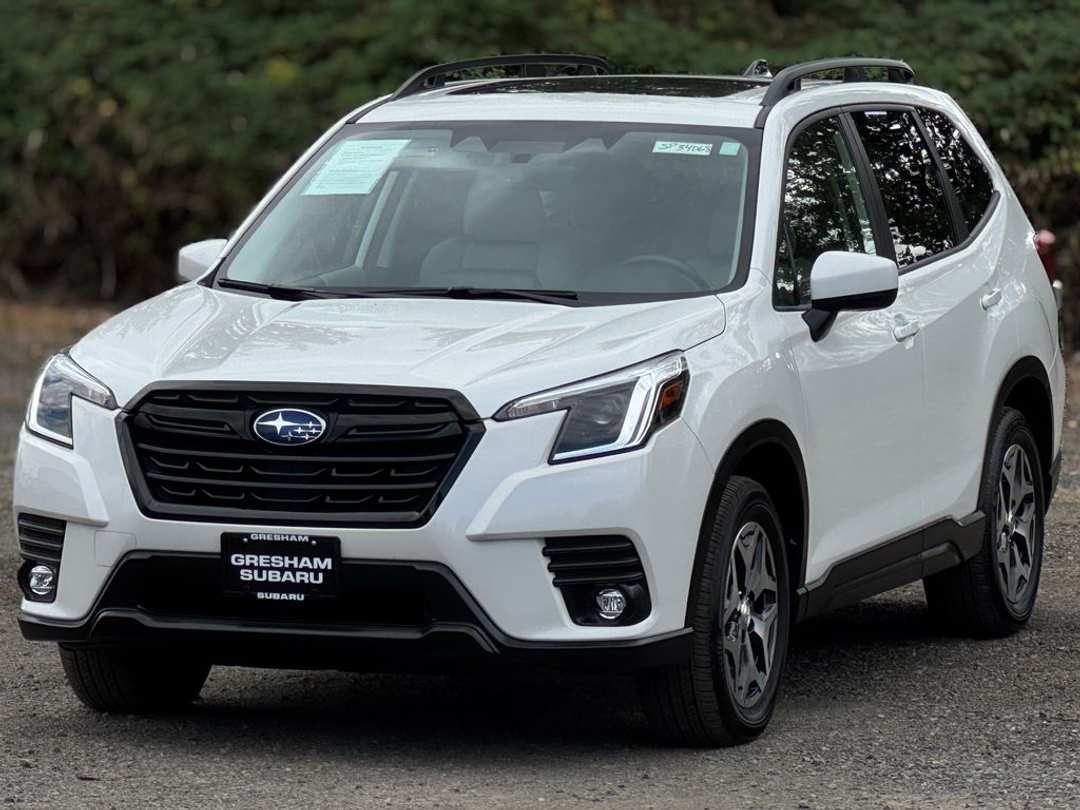 2024 Subaru Forester Premium - Image 3