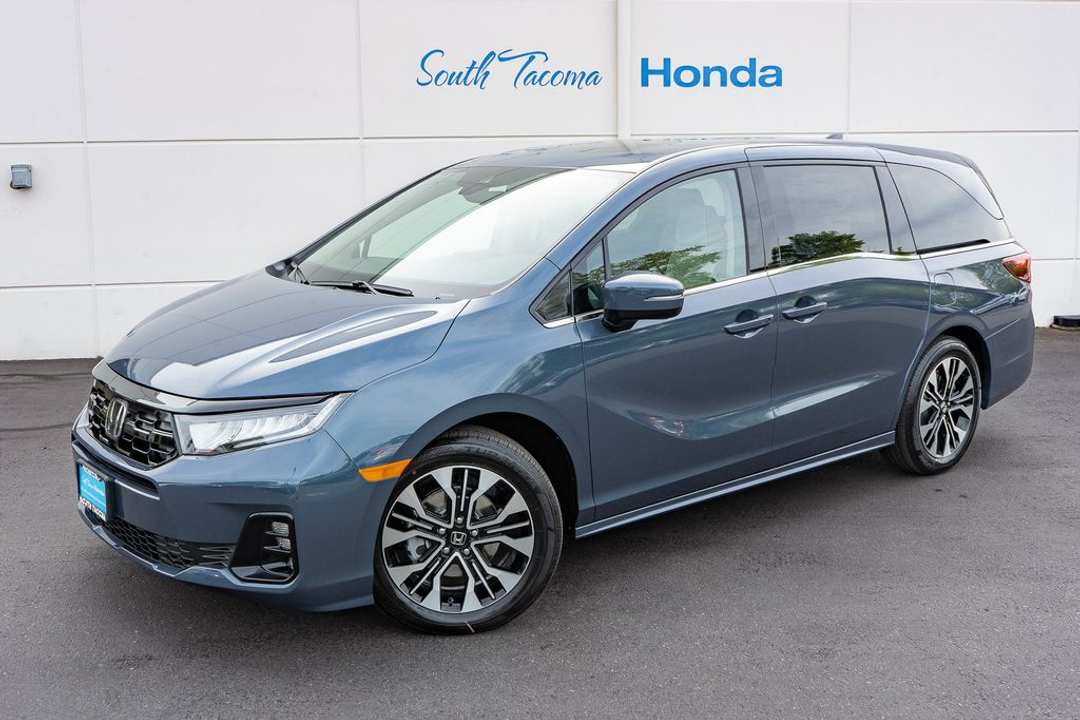 2026 Honda Odyssey Elite - Image 2