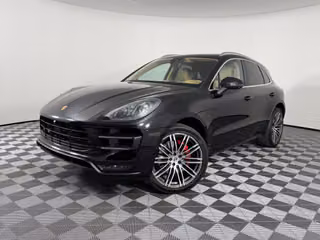 2015 Porsche Macan Turbo