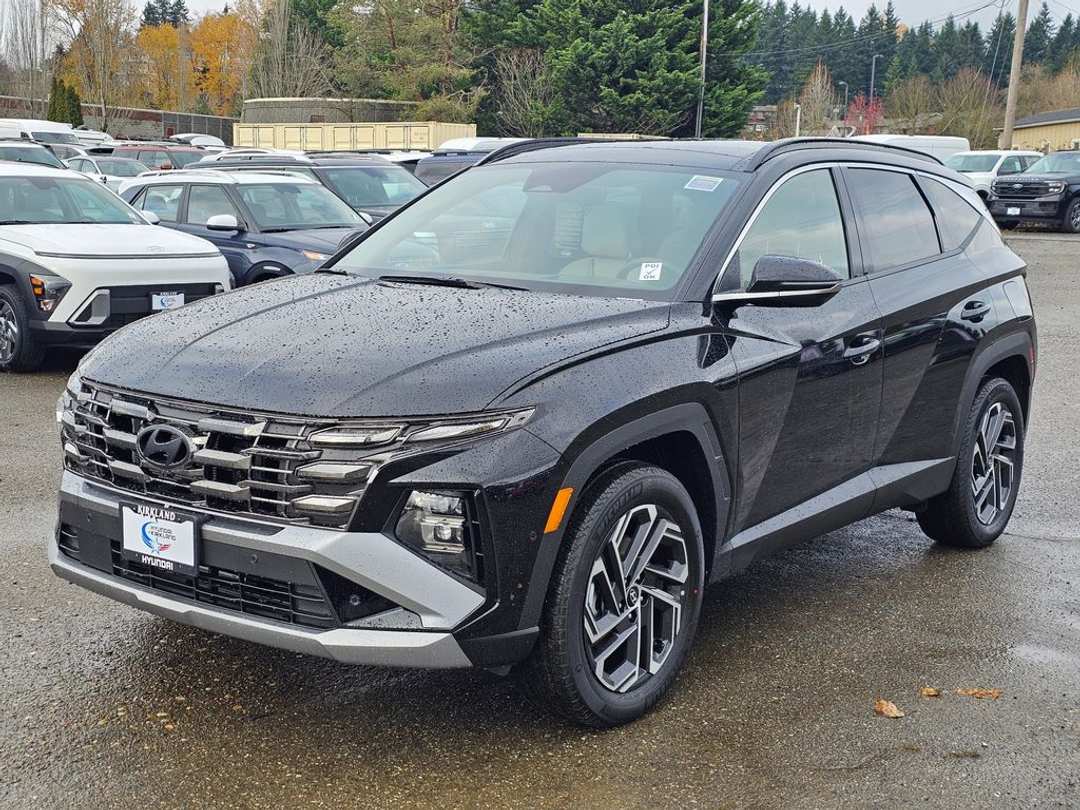 2026 Hyundai Tucson Hybrid Limited - Image 3