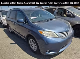2017 Toyota Sienna L