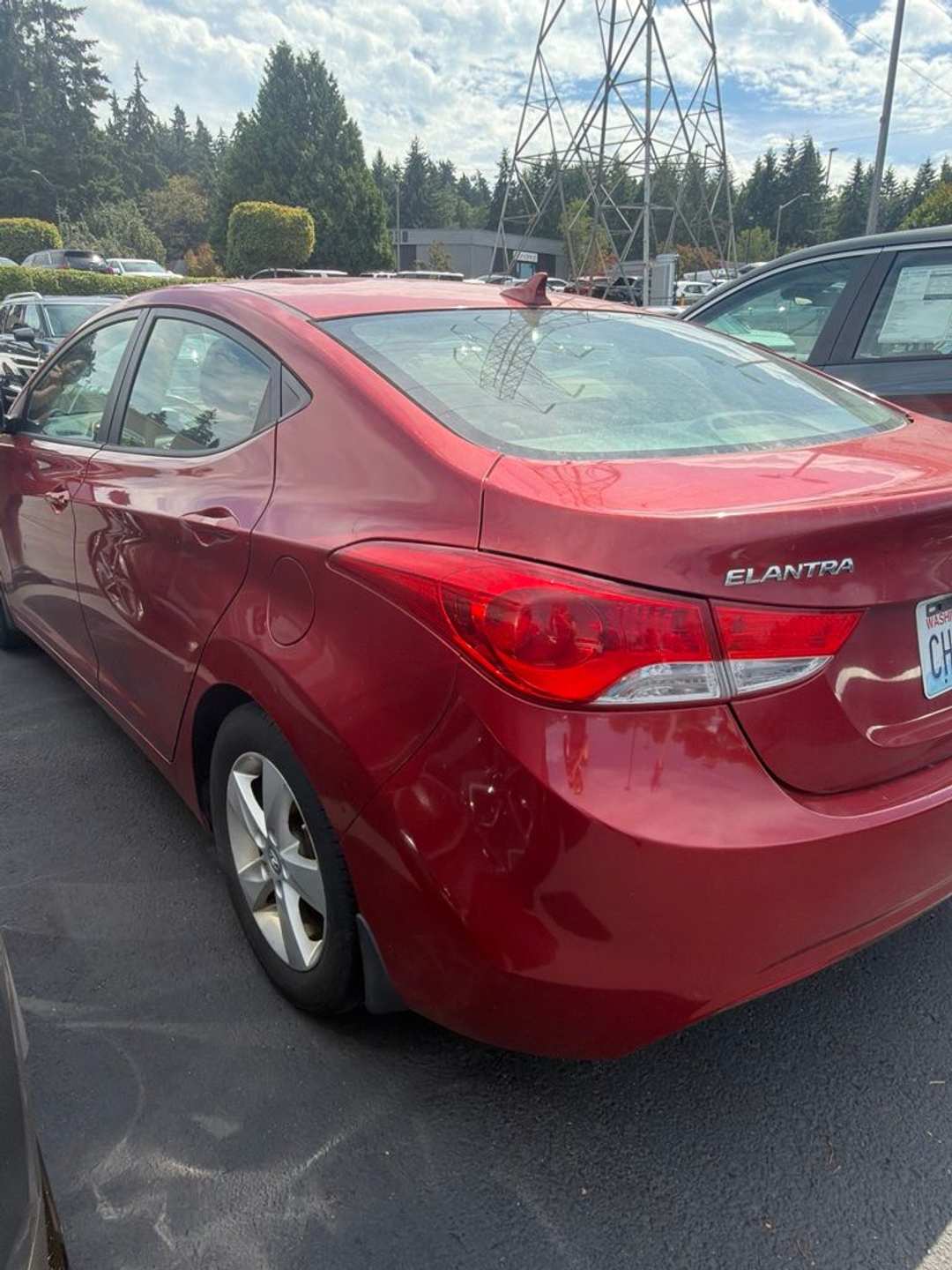 2012 Hyundai Elantra GLS - Image 2