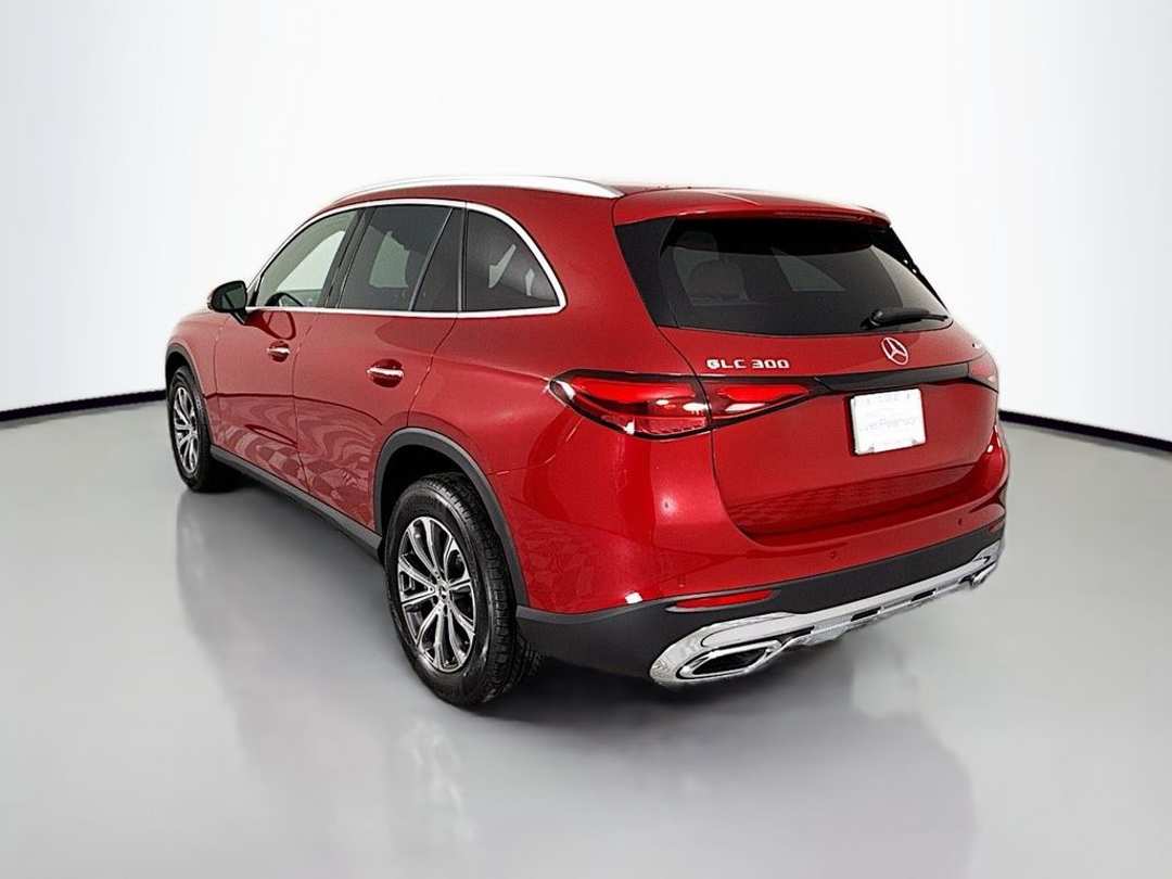 2025 Mercedes-Benz GLC GLC 300 - Image 3
