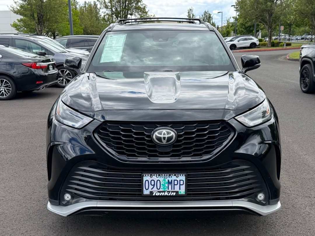 2021 Toyota Highlander XSE - Image 3