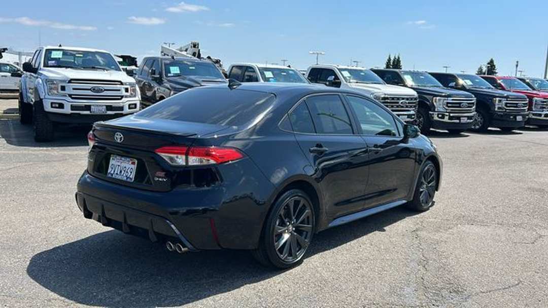 2025 Toyota Corolla Hybrid SE - Image 3