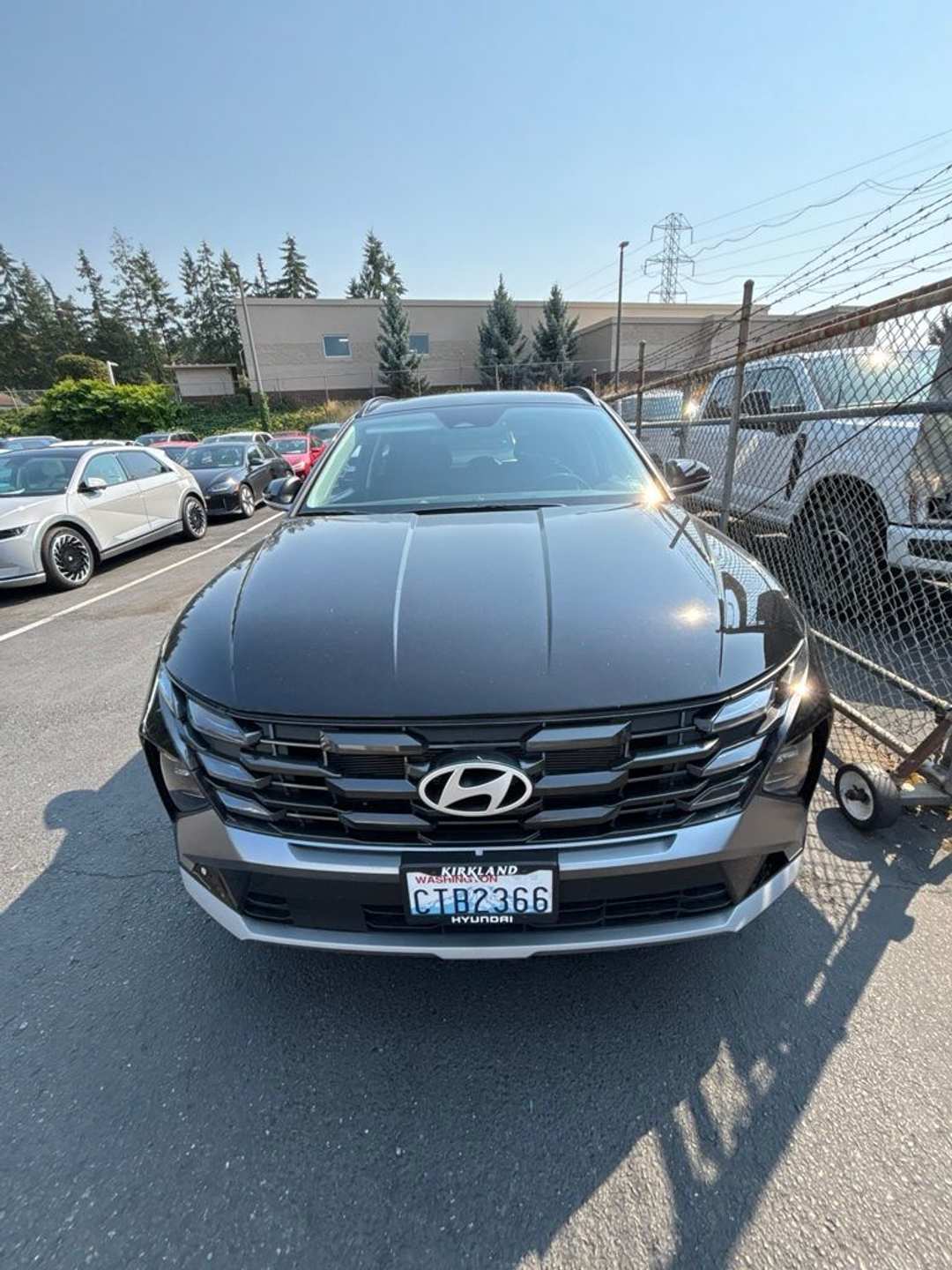 2025 Hyundai Tucson SEL Convenience - Image 2