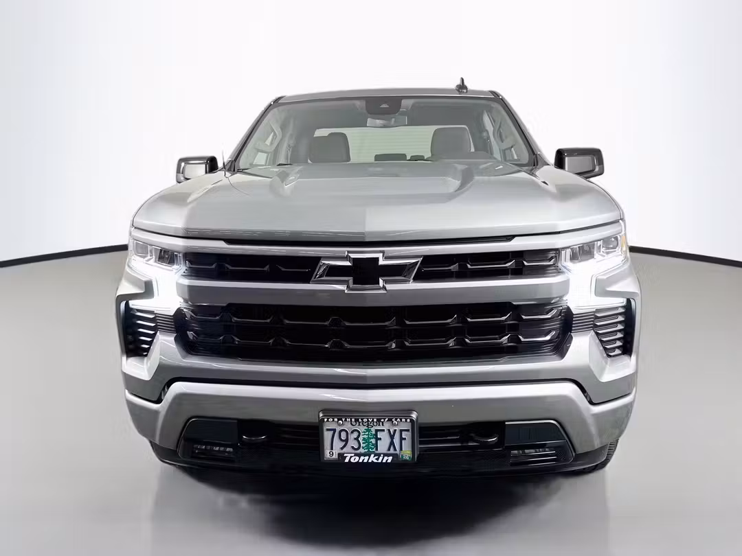 2023 Chevrolet Silverado 1500 RST - Image 2