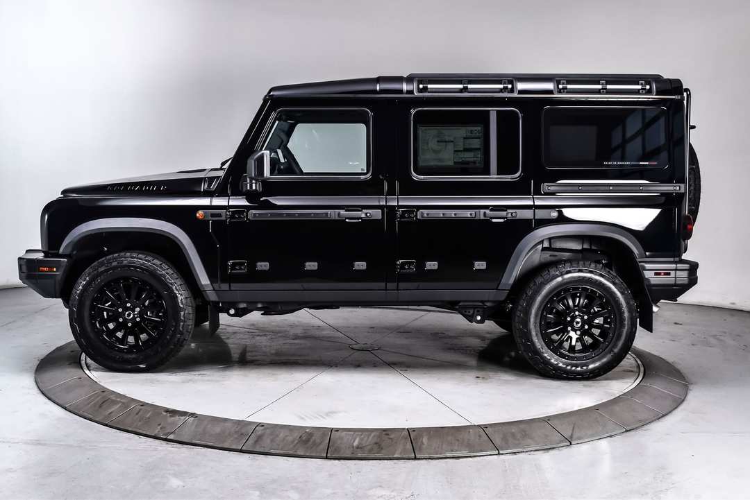 2026 INEOS Grenadier Station Black Edition - Image 3