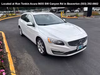 2016 Volvo V60 T5