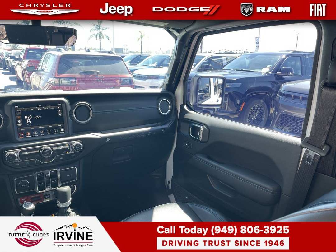2023 Jeep Wrangler 4Xe Rubicon - Image 3