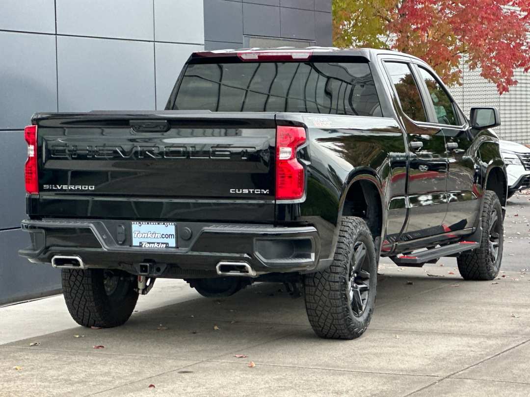 2025 Chevrolet Silverado 1500 Custom Trail Boss - Image 3