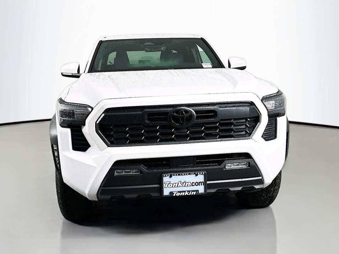 2026 Toyota Tacoma TRD OffRoad - Image 2