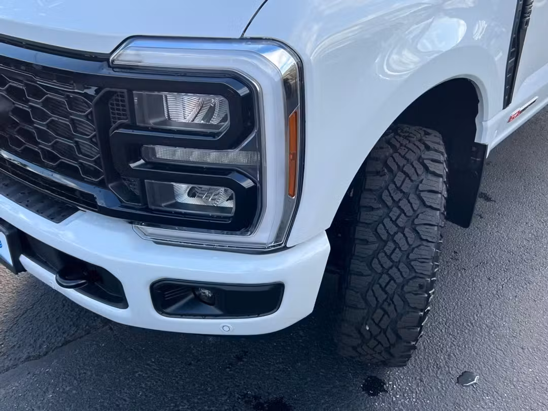 2026 Ford F-250Sd Lariat - Image 3