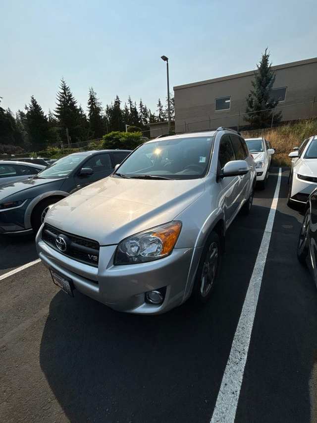 2011 Toyota Rav4 Sport