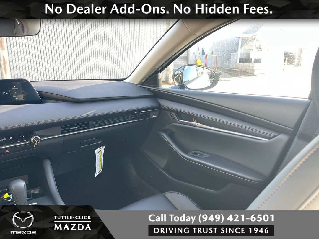 2026 MAZDA Mazda3 2.5 S Select Sport - Image 3