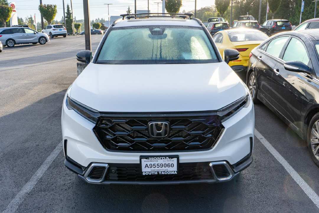 2026 Honda Cr-V Hybrid Sport Touring - Image 2