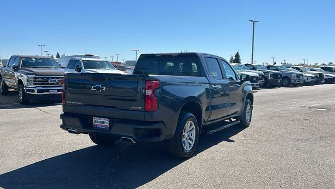 2021 Chevrolet Silverado 1500 RST - Image 3