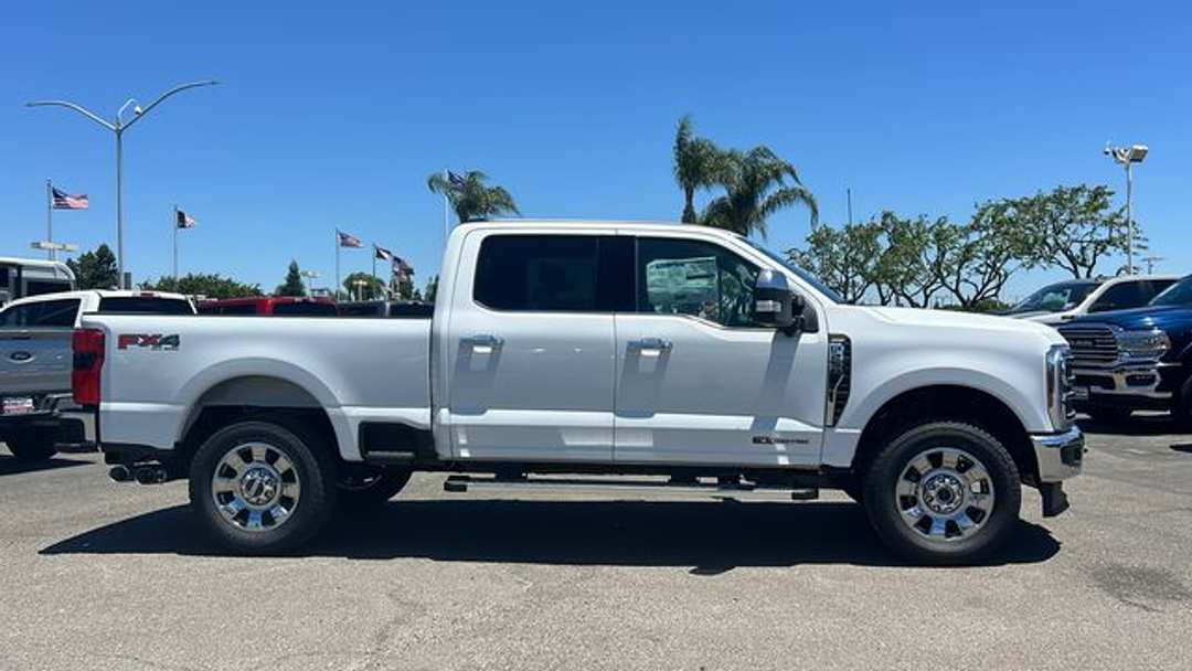 2026 Ford F-250Sd Lariat - Image 2