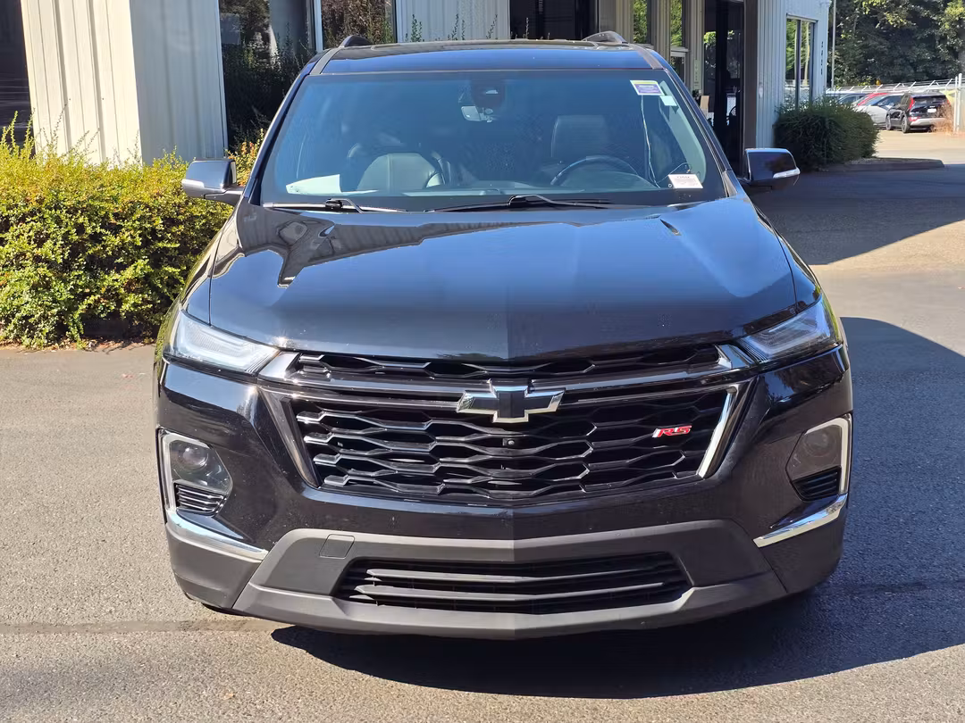 2022 Chevrolet Traverse RS - Image 2