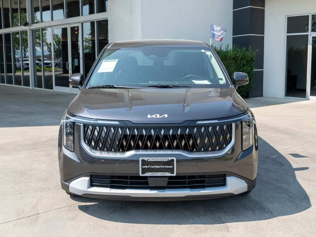 2026 Kia Carnival LXS - Image 2