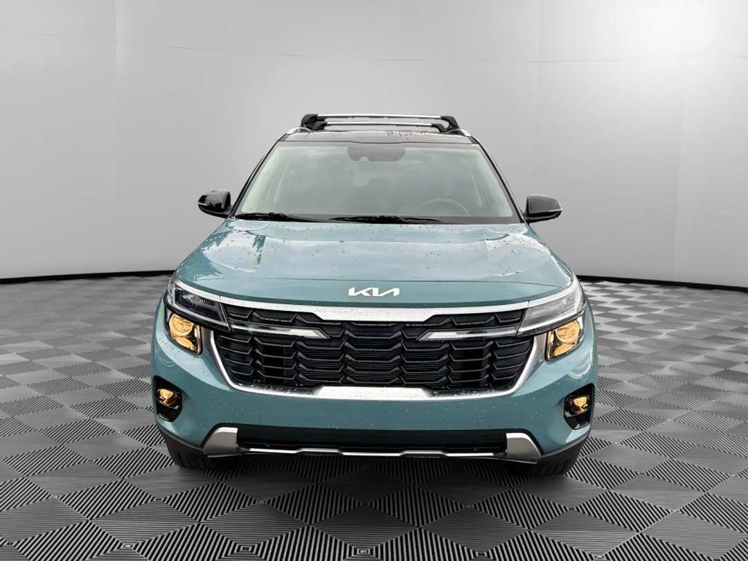 2026 Kia Seltos S - Image 2