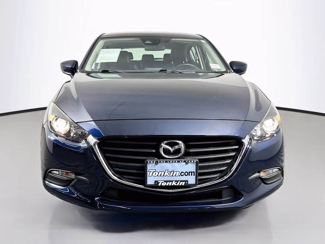 2018 MAZDA Mazda3 Touring - Image 2
