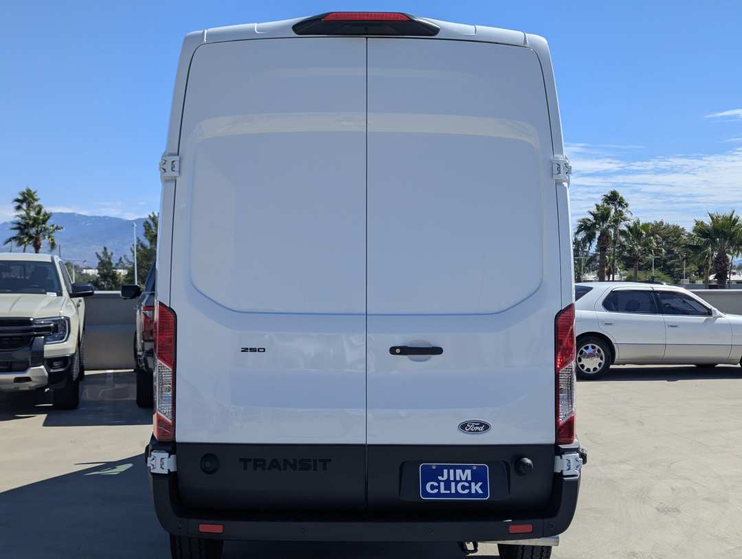 2027 Ford Transit Cargo - Image 3