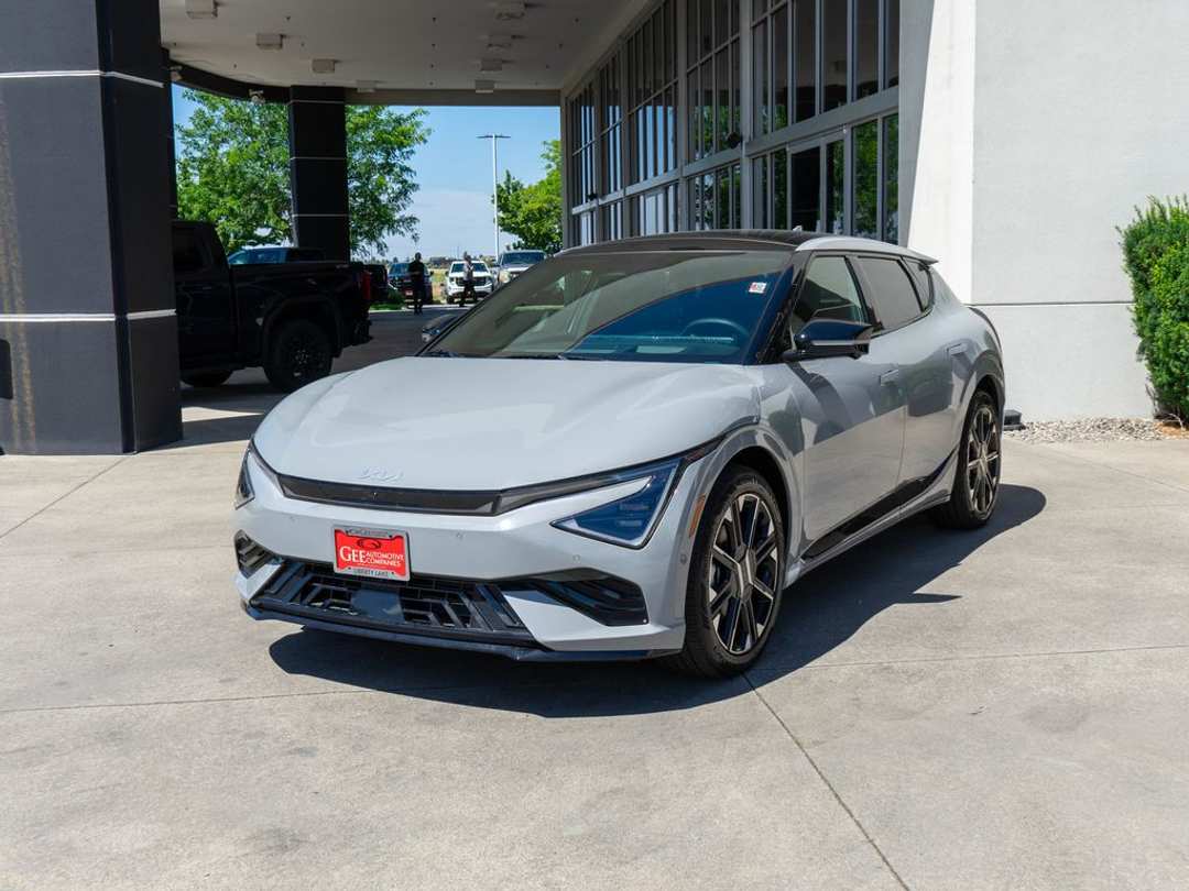 2026 Kia Ev6 GTLine - Image 3