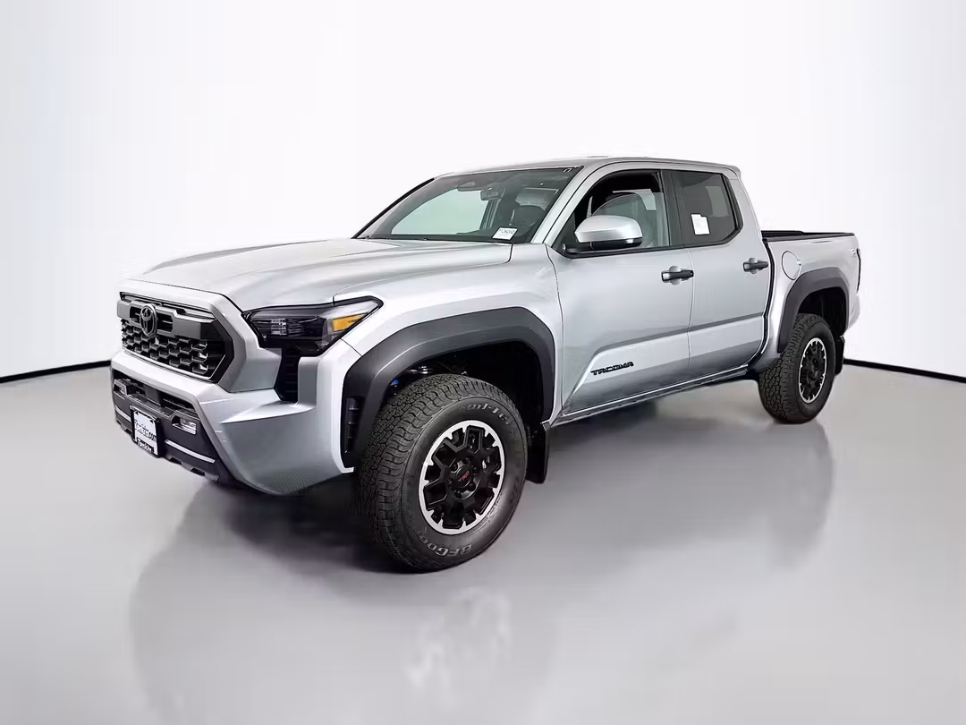 2026 Toyota Tacoma TRD OffRoad - Image 3