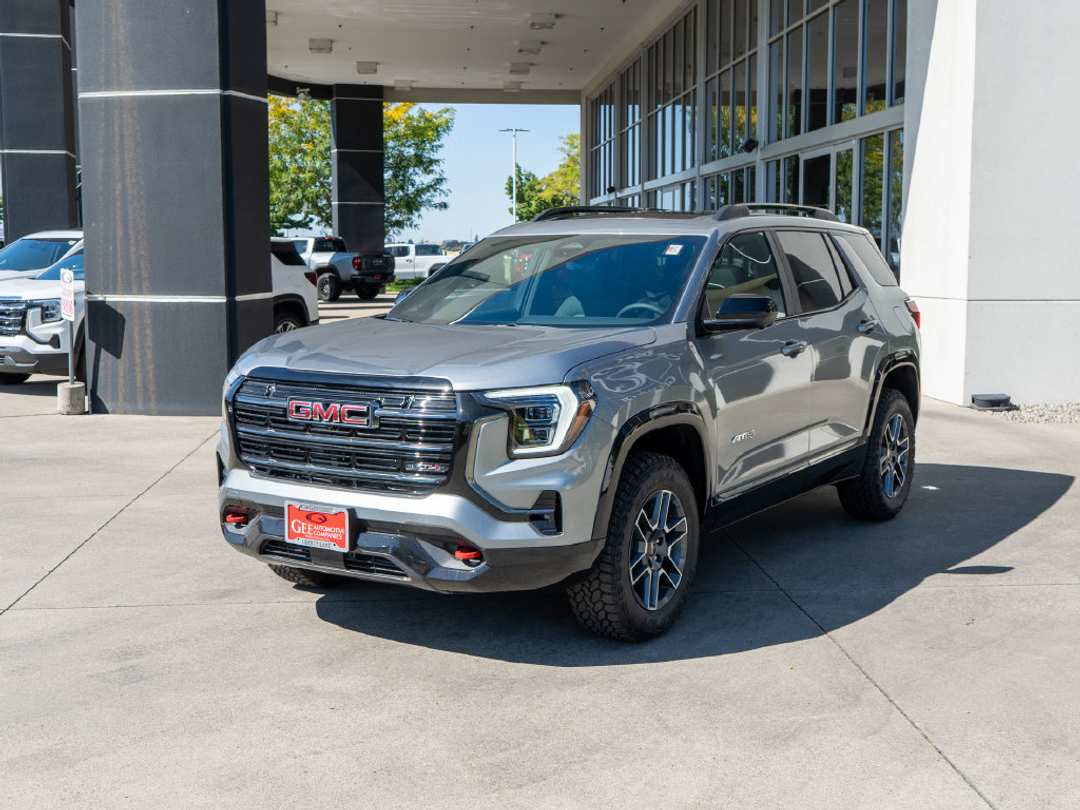 2027 GMC Terrain AT4 - Image 3