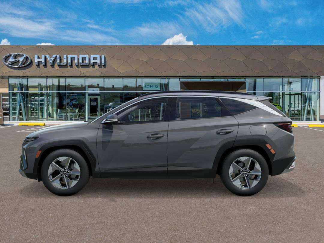 2026 Hyundai Tucson SEL Premium - Image 3