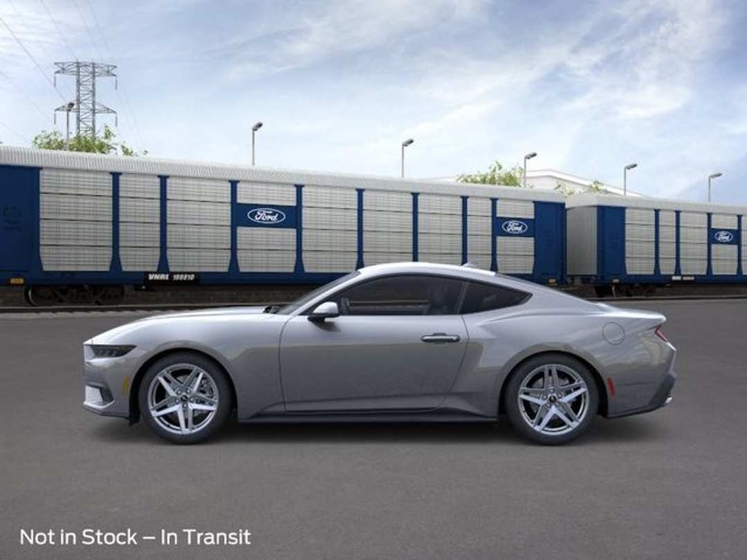 2026 Ford Mustang EcoBoost - Image 3