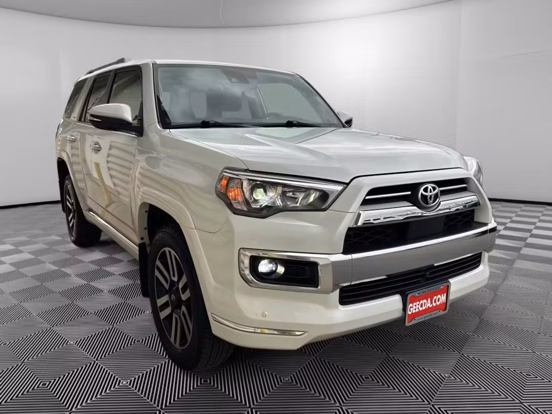 2024 Toyota 4Runner Limited - Image 3