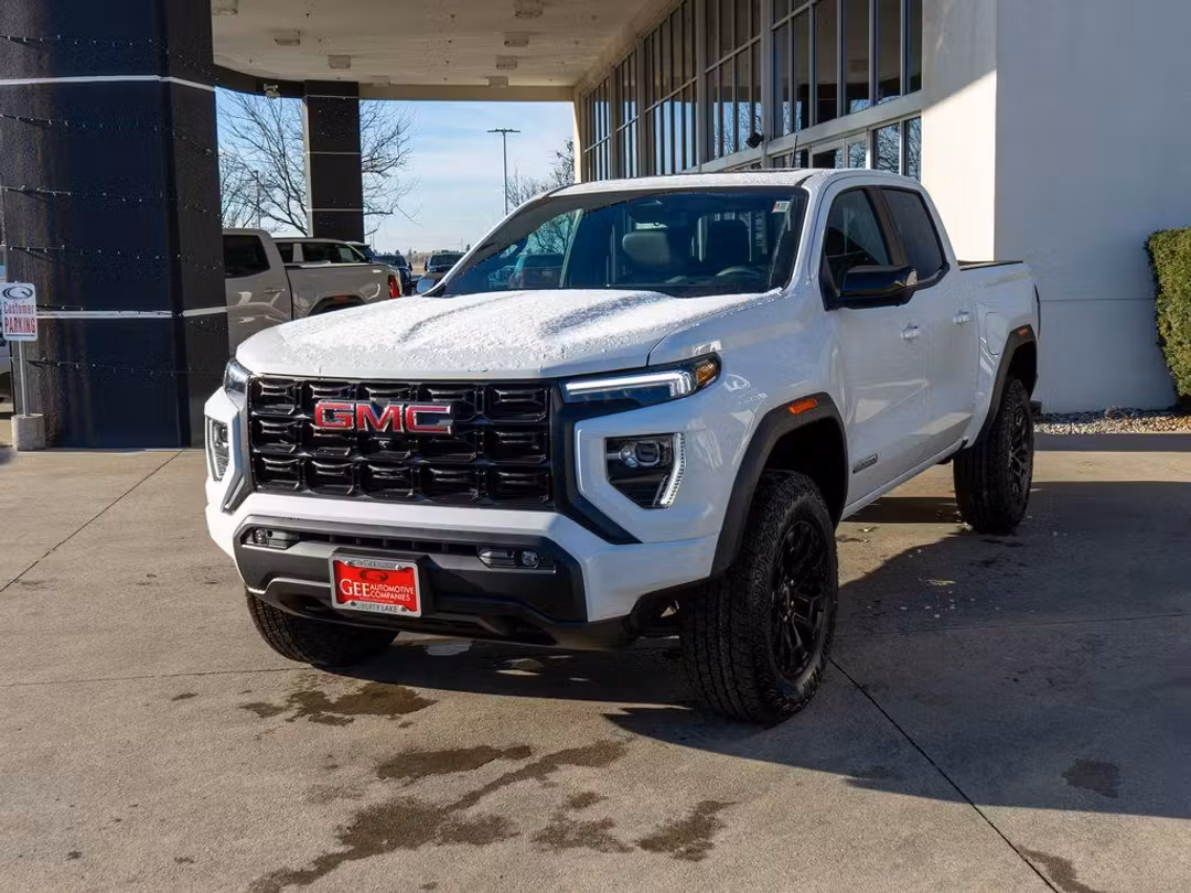 2026 GMC Canyon Elevation - Image 3