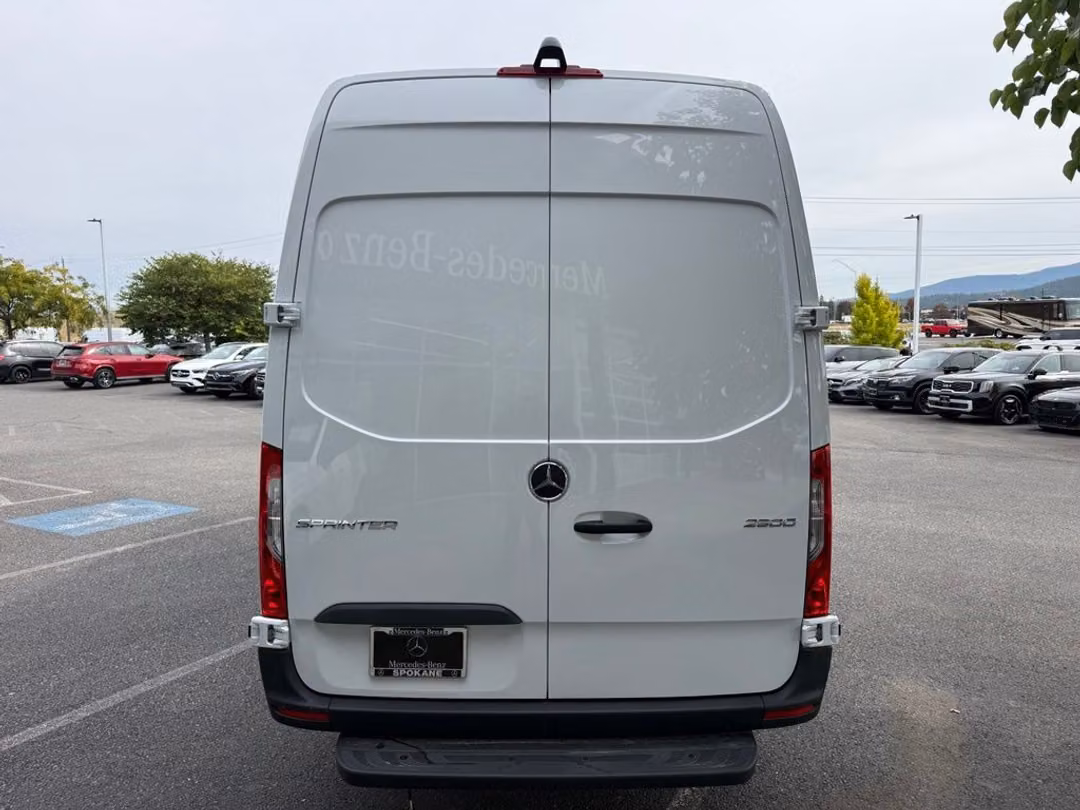 2026 Mercedes-Benz Sprinter 2500 Cargo 170 WB - Image 3