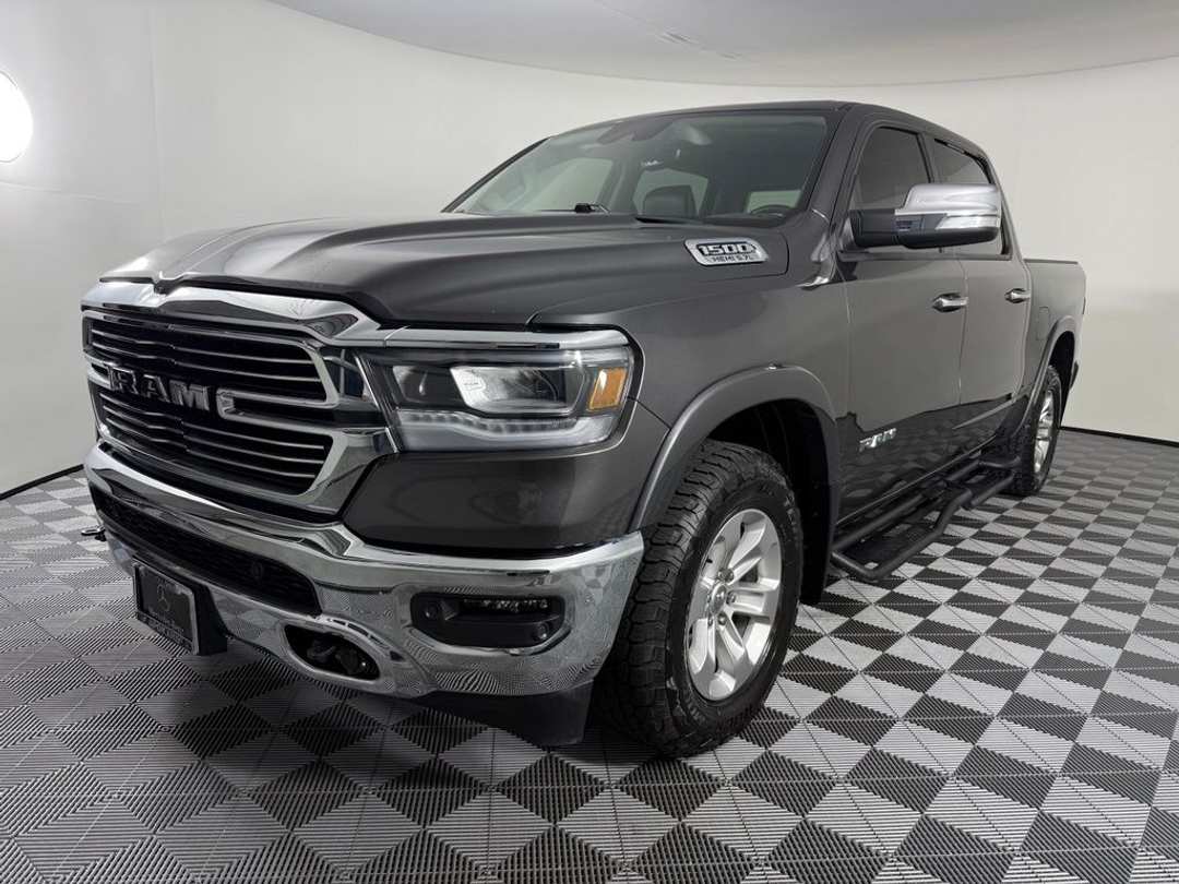 2022 Ram 1500 Laramie - Image 3