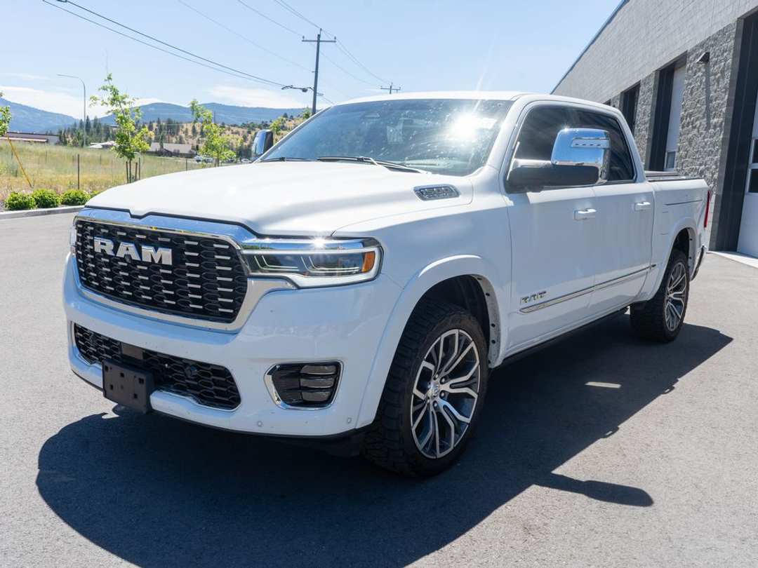 2025 Ram 1500 Tungsten - Image 3