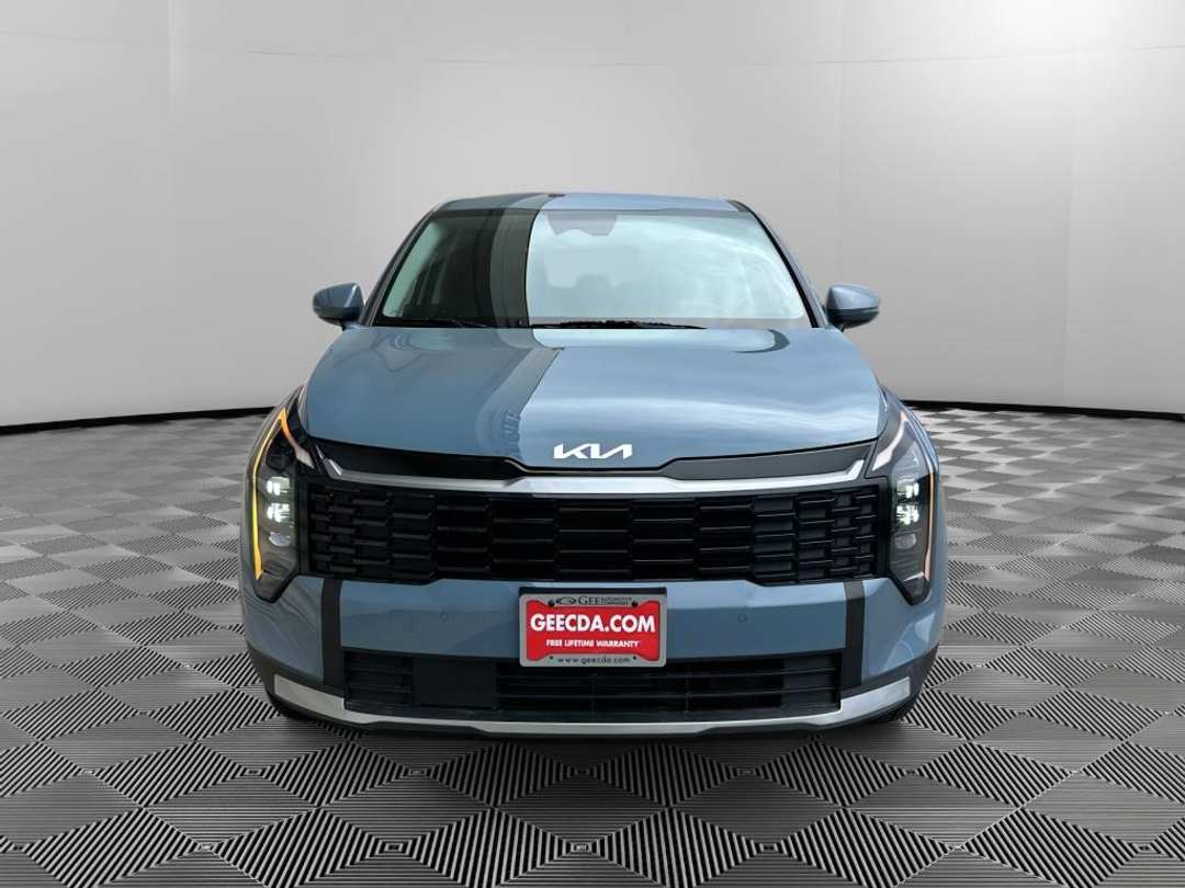 2026 Kia Sportage Hybrid S - Image 2