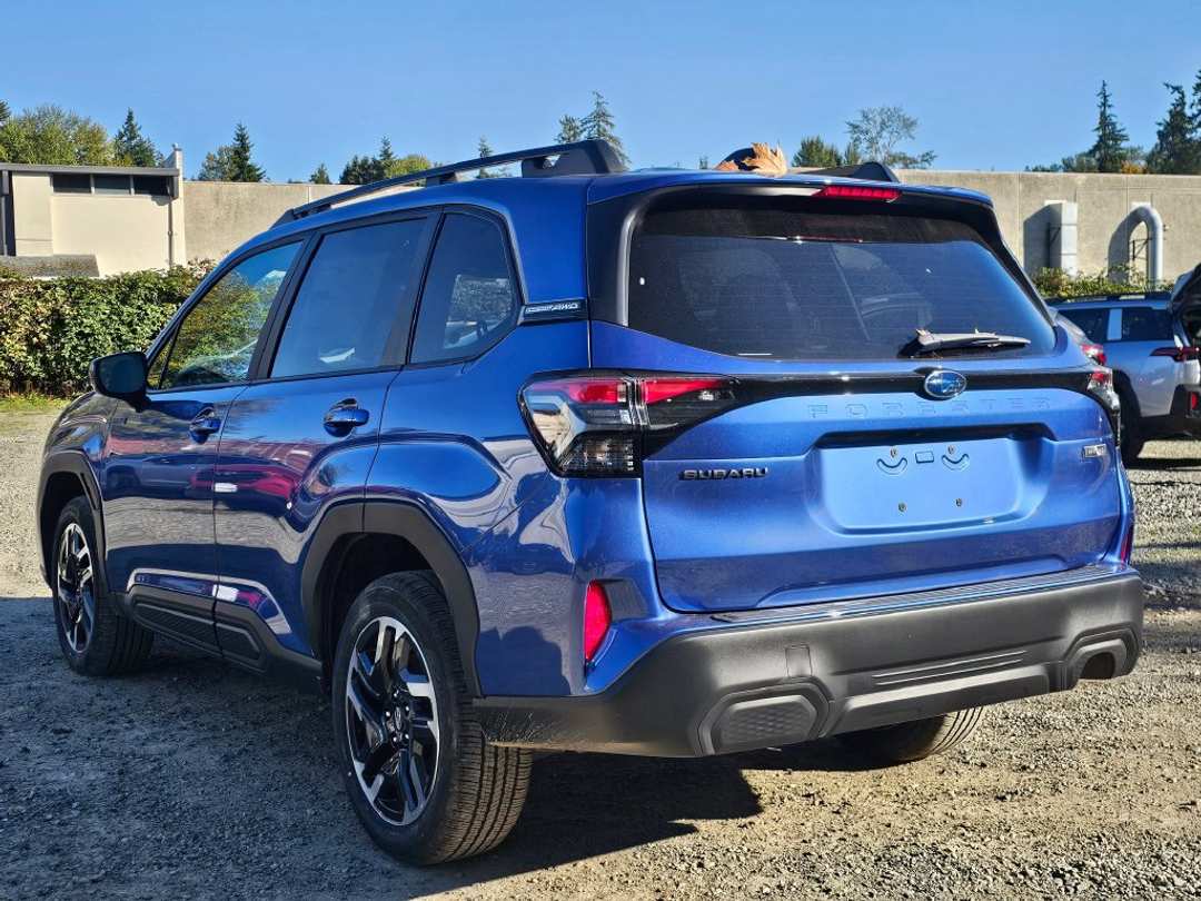2026 Subaru Forester Premium Hybrid - Image 3