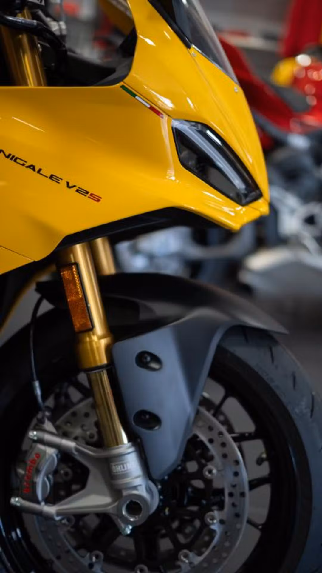 2026 Ducati Panigale V2S - Image 3